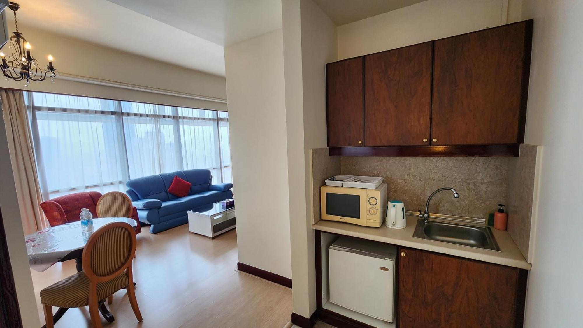 Ar At Times Square Apartment